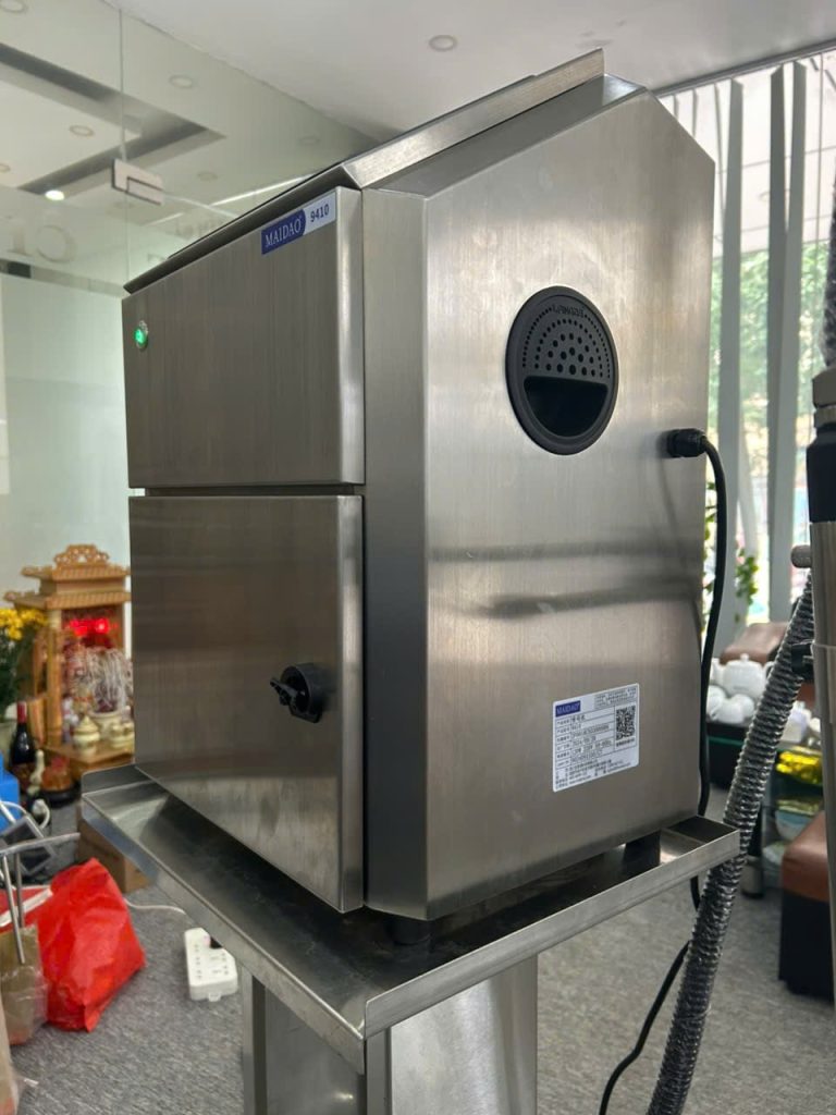 Máy in phun date Maidao thiết kế nhỏ gọn, hiện đại, dễ sử dụng trong các dây chuyền sản xuất quy mô nhỏ và vừa